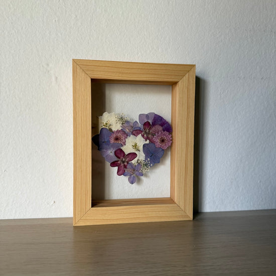 Blühen unter dem Schnee