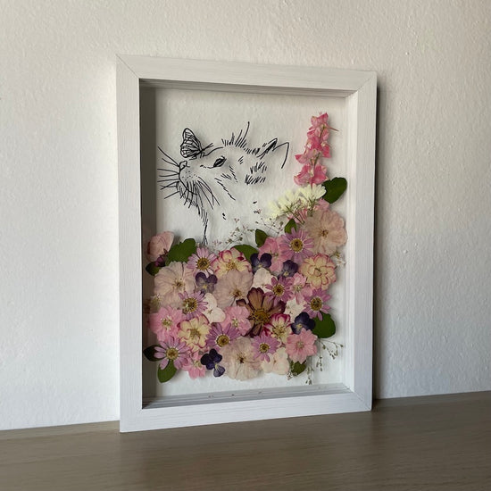 Hund im Frühlingsmantel
