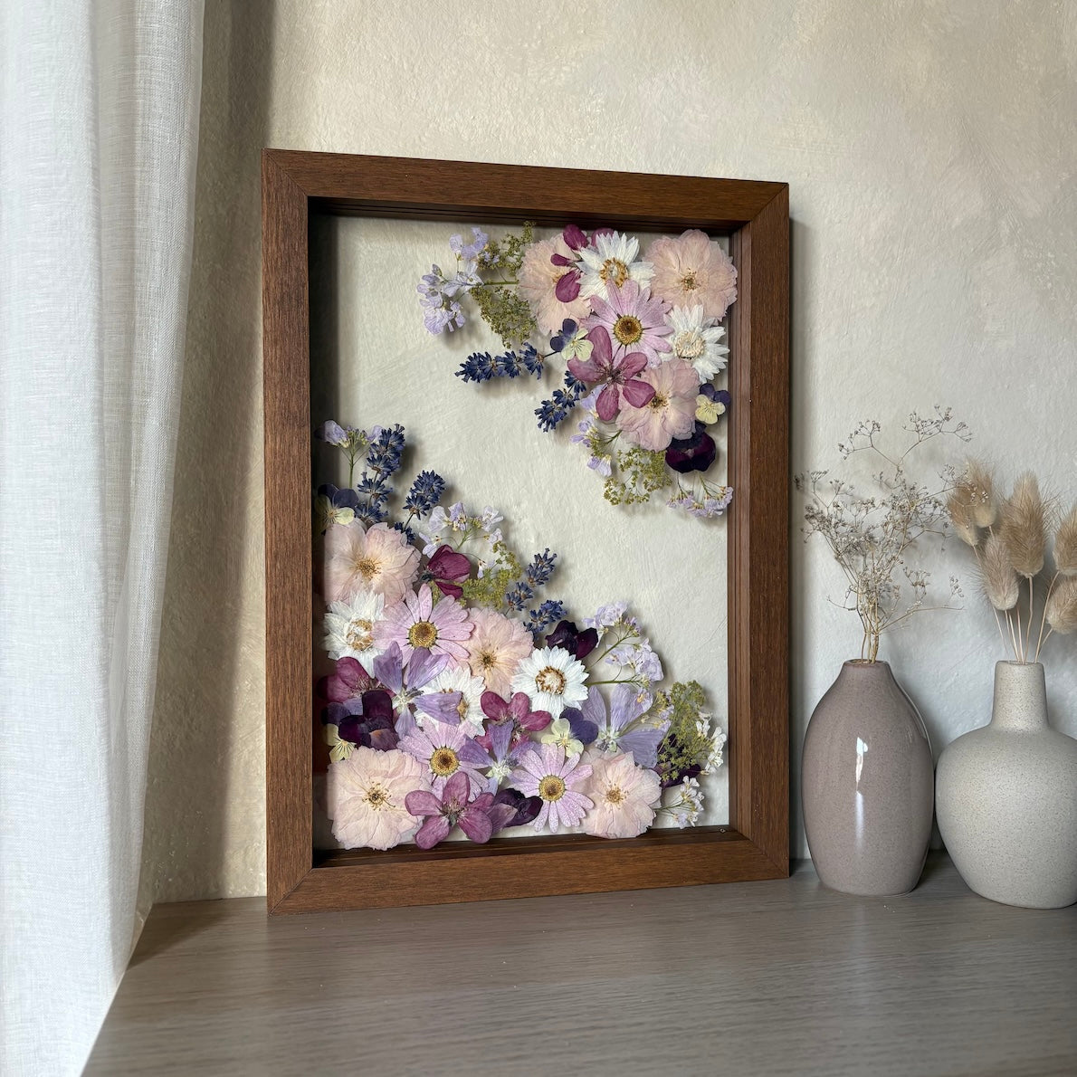 Blumenpoesie in drei Farben
